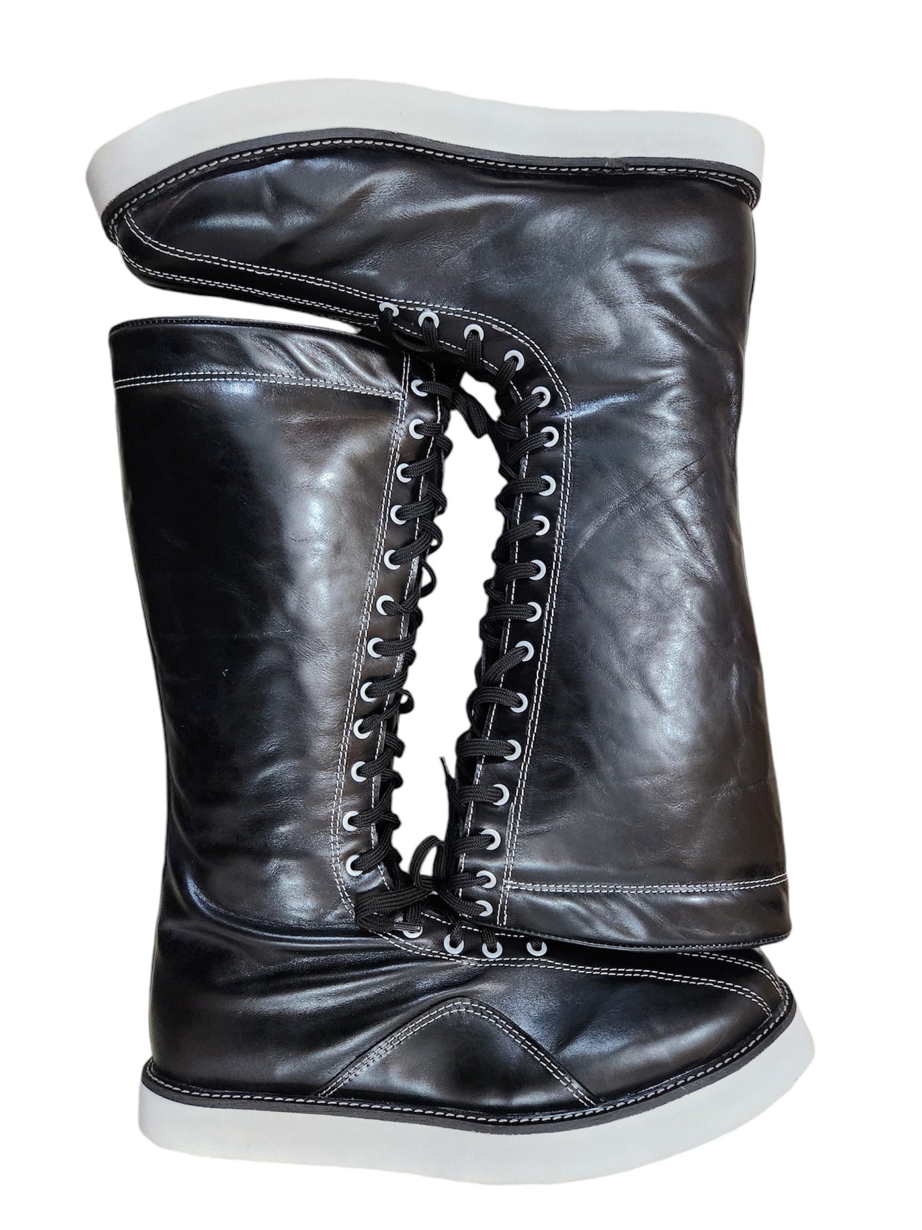 Handgemaakte Pro Stoeistewels – Swart Leer, Wit Steekwerk, Veters en Soolkontras, 100% Egte Leer