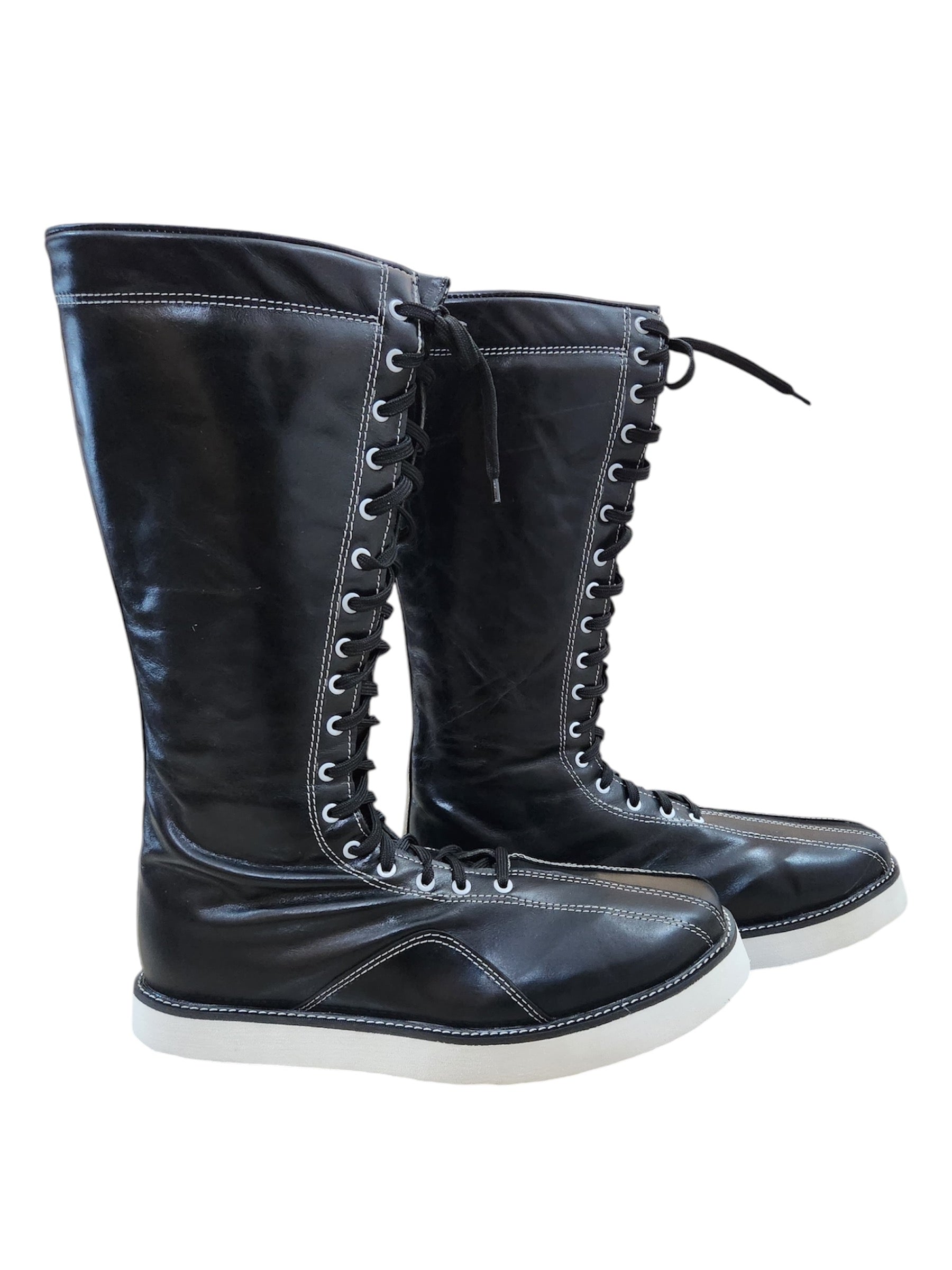 Handgemaakte Pro Stoeistewels – Swart Leer, Wit Steekwerk, Veters en Soolkontras, 100% Egte Leer