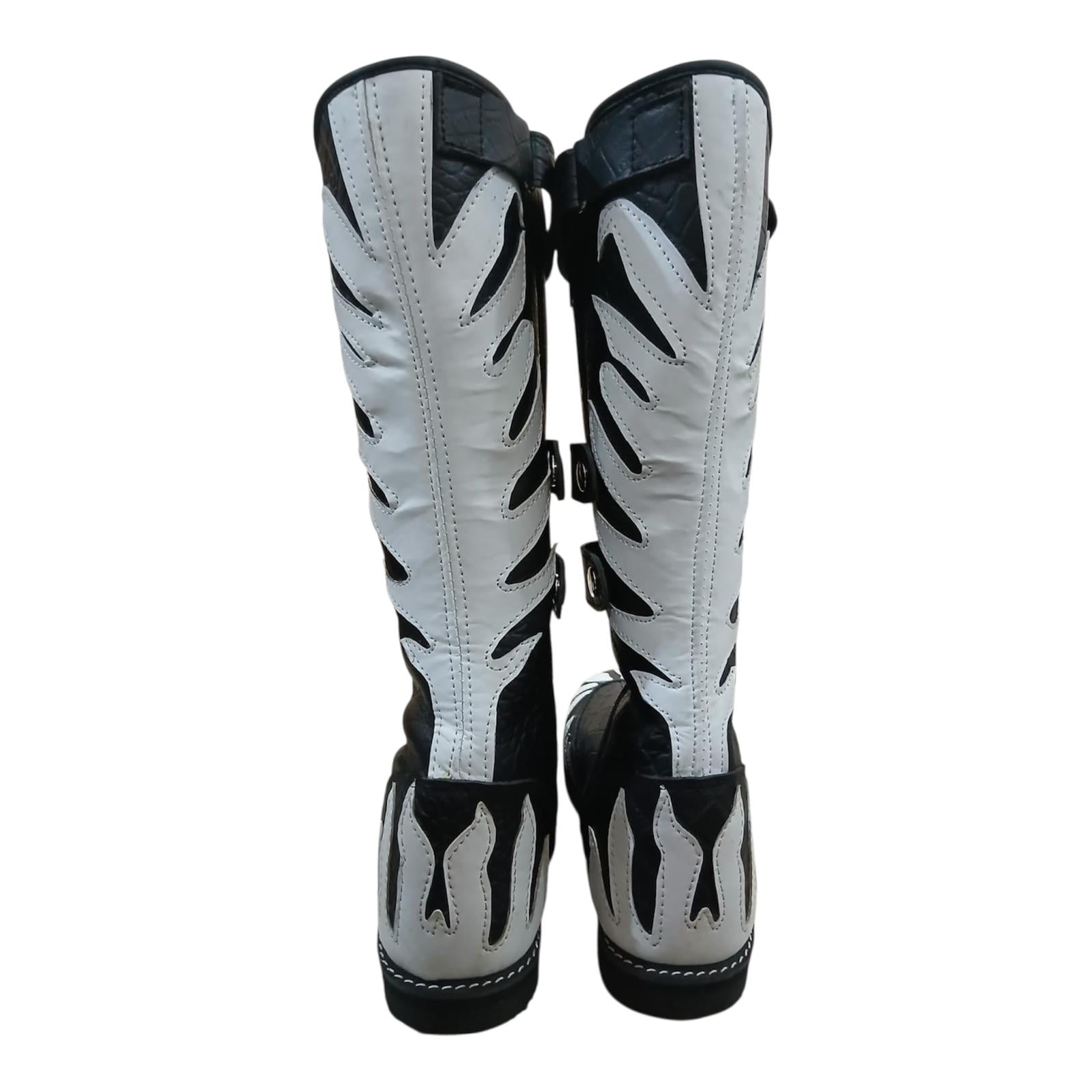 Stoeistewels, 100% oorspronklike leer, krokodilpatroon swart leer, wit vuur, klittenband-ritssluitingstyl