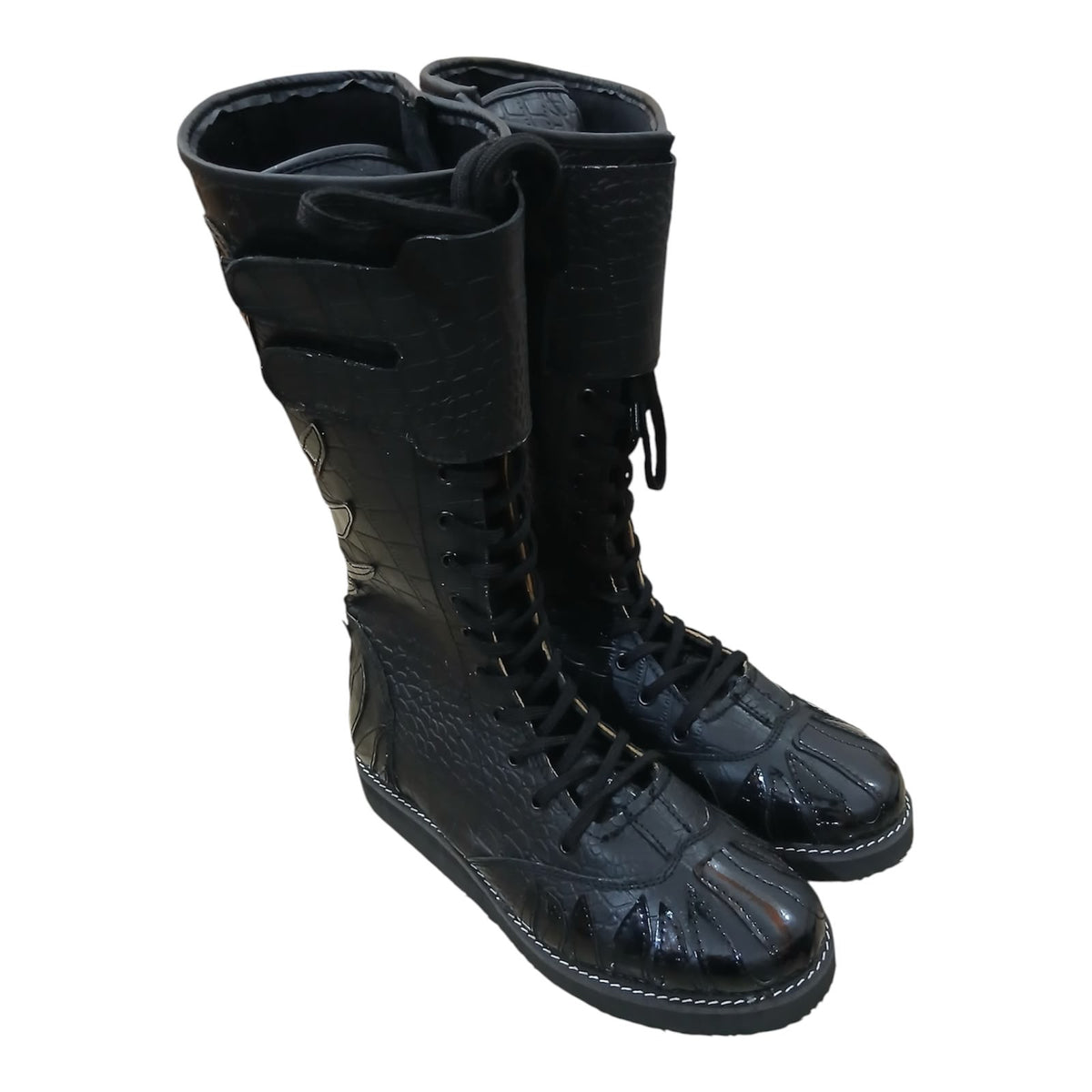 Pro Stoei Lang Stewels, Handgemaak, 100% Oorspronklike Leer, swart Crocs-patroonleer, wit vuurontwerp, ritssluiter met gespe