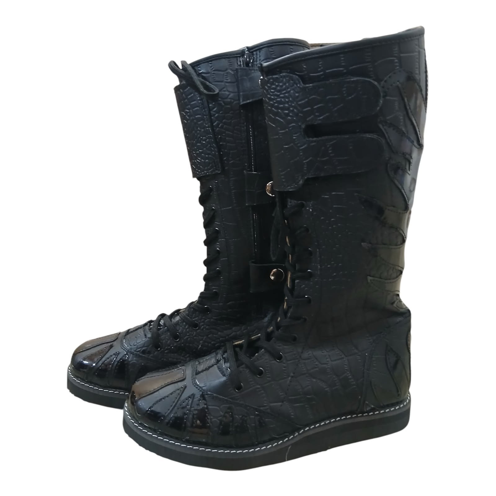 Pro Stoei Lang Stewels, Handgemaak, 100% Oorspronklike Leer, swart Crocs-patroonleer, wit vuurontwerp, ritssluiter met gespe