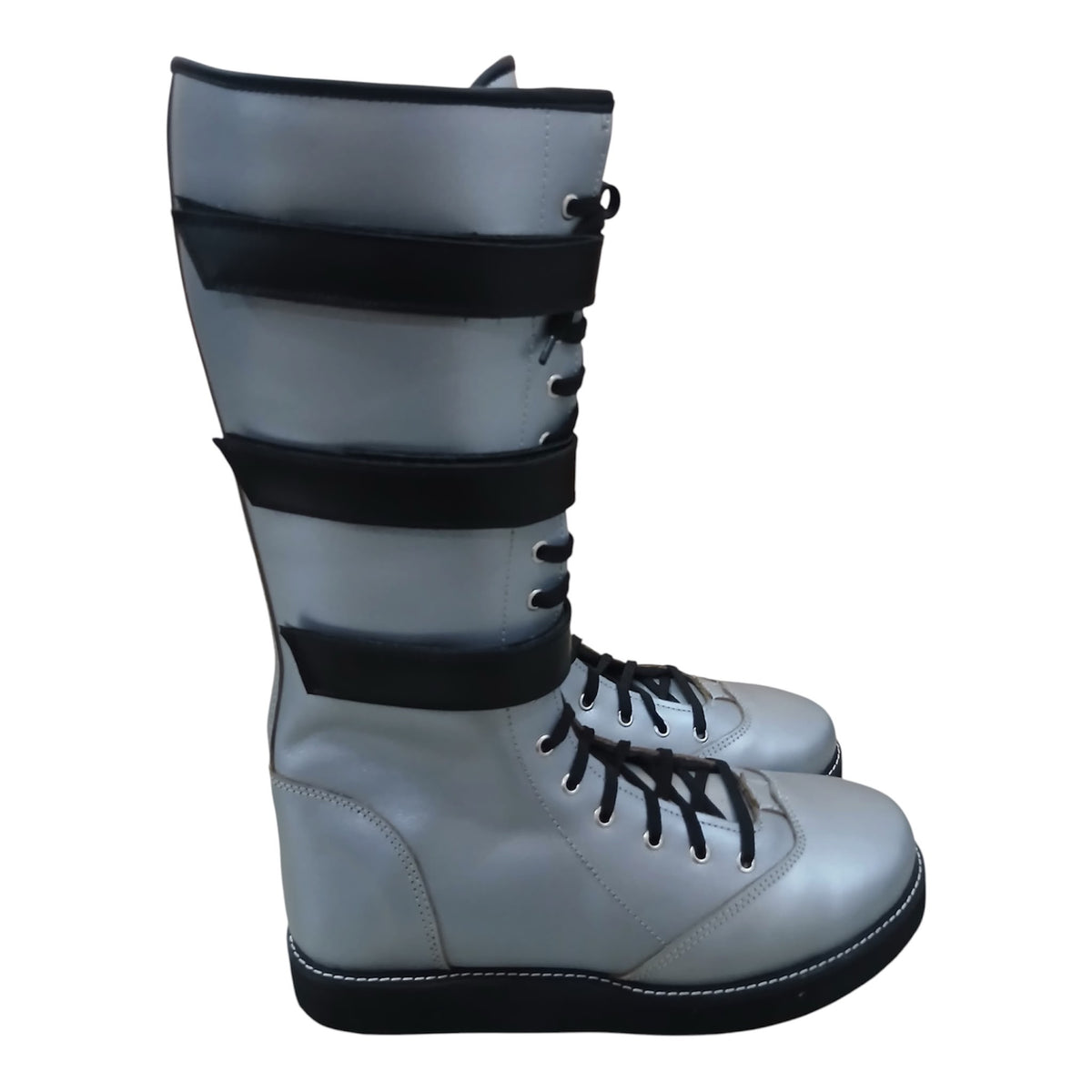Handmade Leather Pro Wrestling Boots: Silver with Black Straps