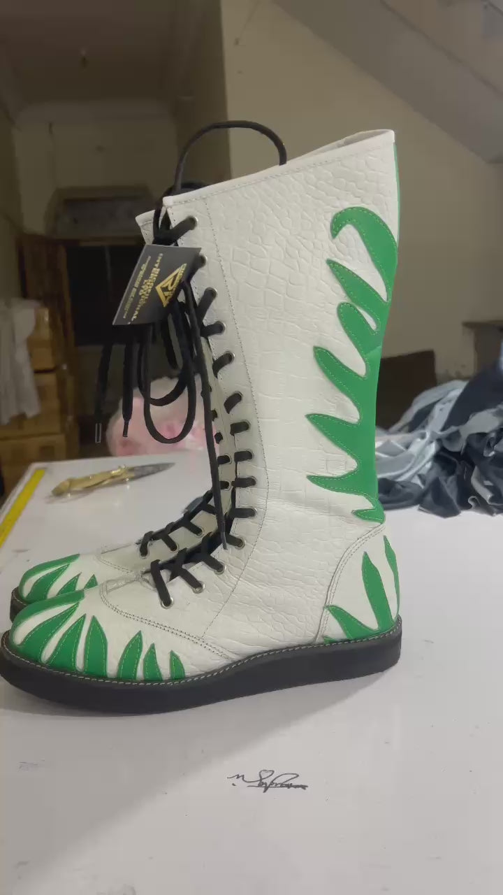 Pro Stoei Skoene, 100% Oorspronklike Leer, Wit kleur met groen vuur